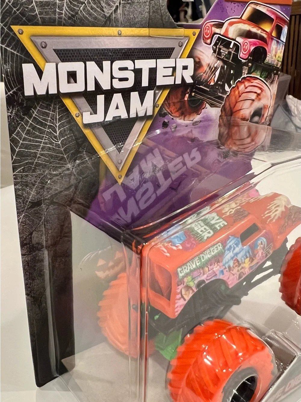 🔥Spin Master Monster Jam Grave Digger Spooky Collection Monster Truck - Orange